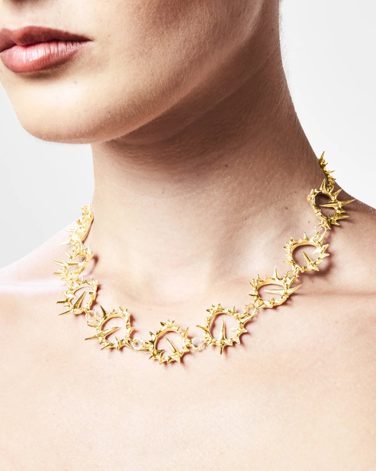 SPIKED NECKLACE